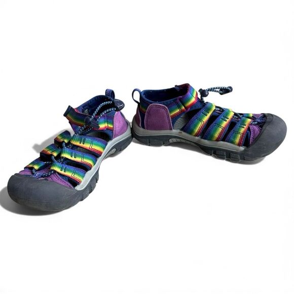 KEEN Newport Kids Sandals Rainbow Purple Size 1 US 20 cm Gorpcore Adventurecore - Picture 4 of 7